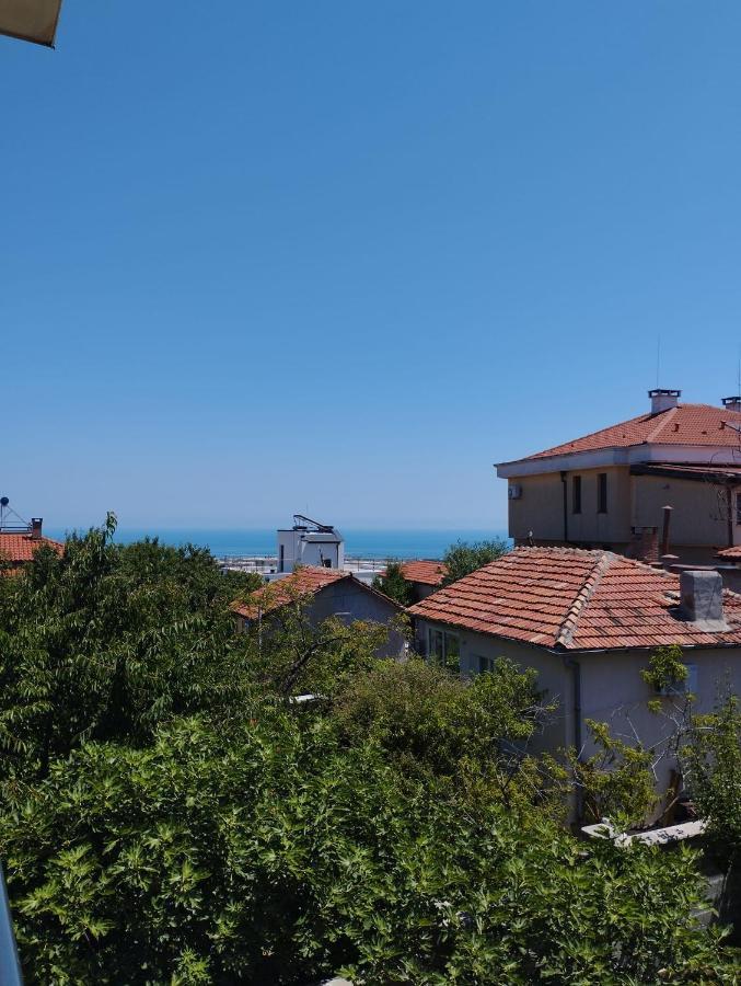 Alfa Guest House Varna Esterno foto